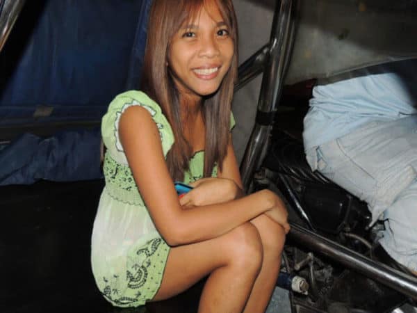 Petite Filipina Teen Yumi fucked on Trike Patrol