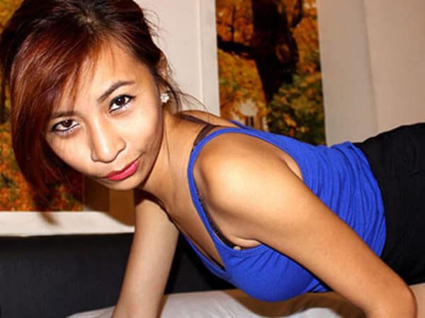 Filipina Nikka gets huge amateur facial