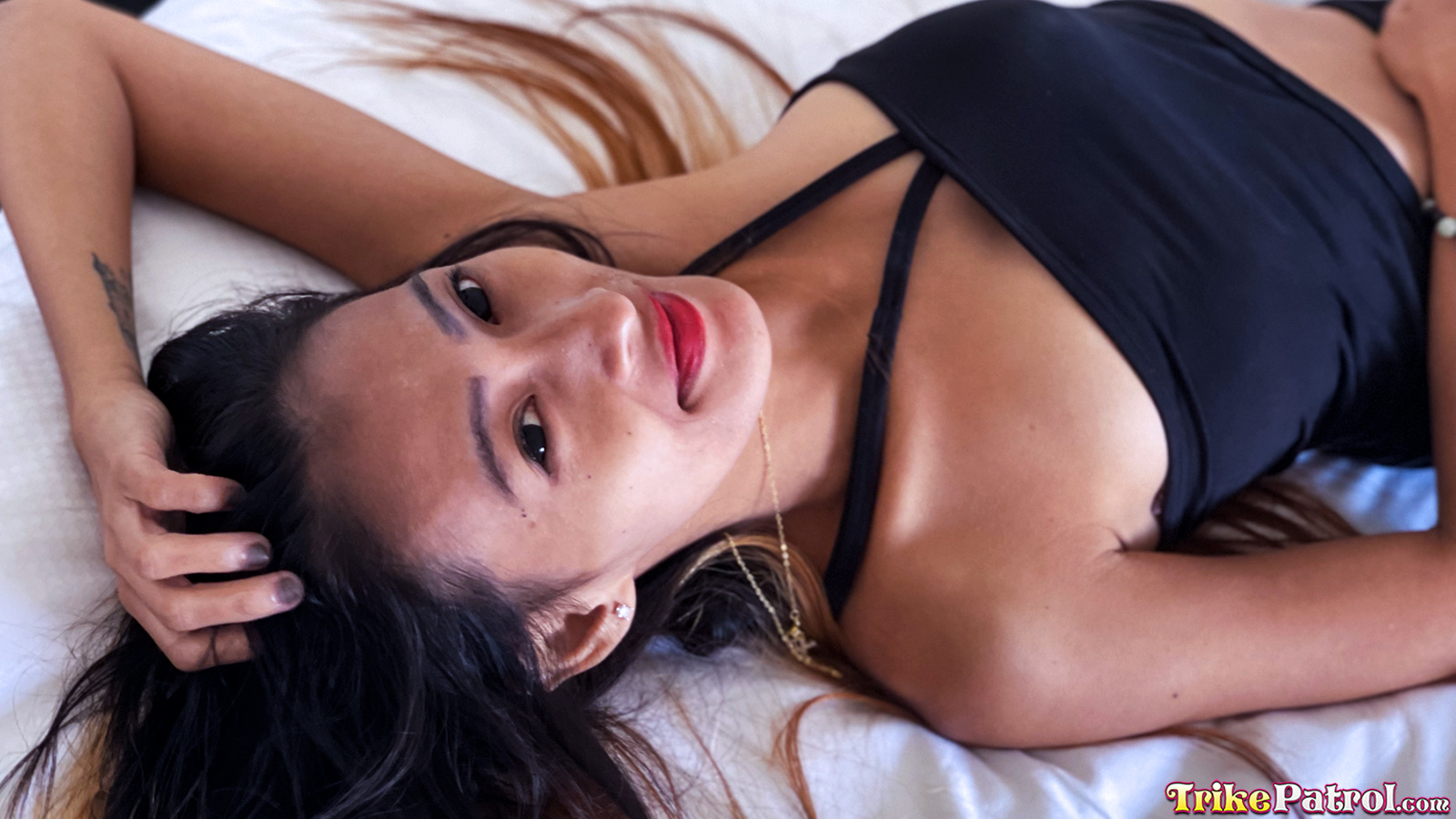 Porn newbie poses for sexy portrait during first hardcore scene